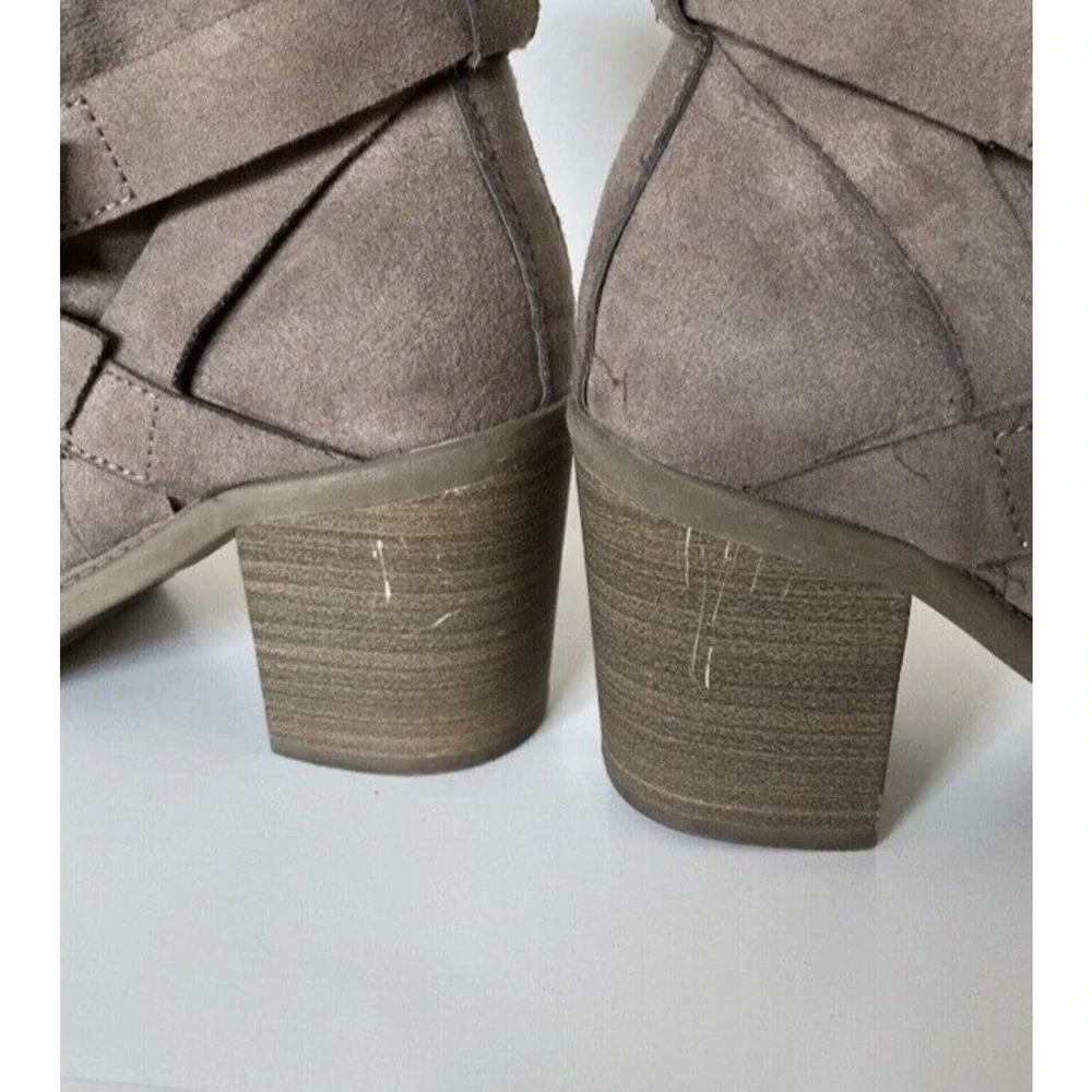 A New Day Target Boots Faux Fur Lined Heeled Booties Shoes Woman’s Size 6 Brown